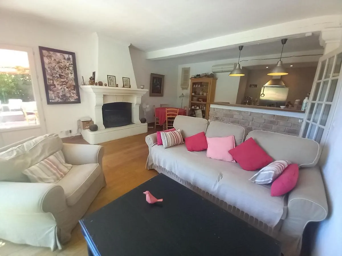 Le Jardin De Sabine Apartment Eguilles Homestay
