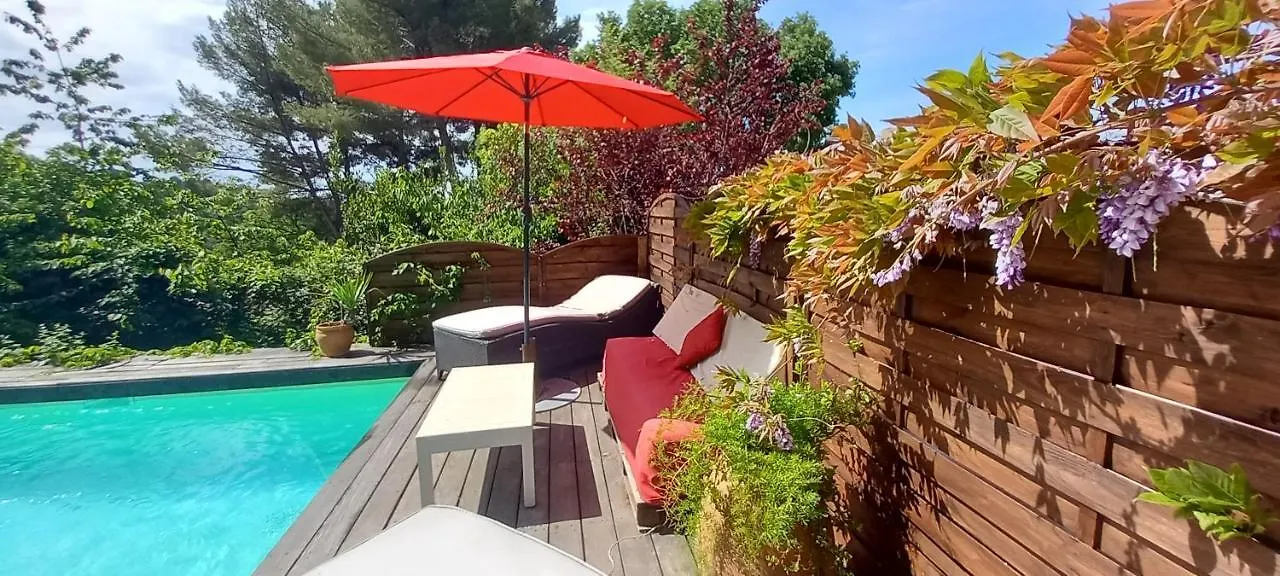 Le Jardin De Sabine Apartment Eguilles Homestay
